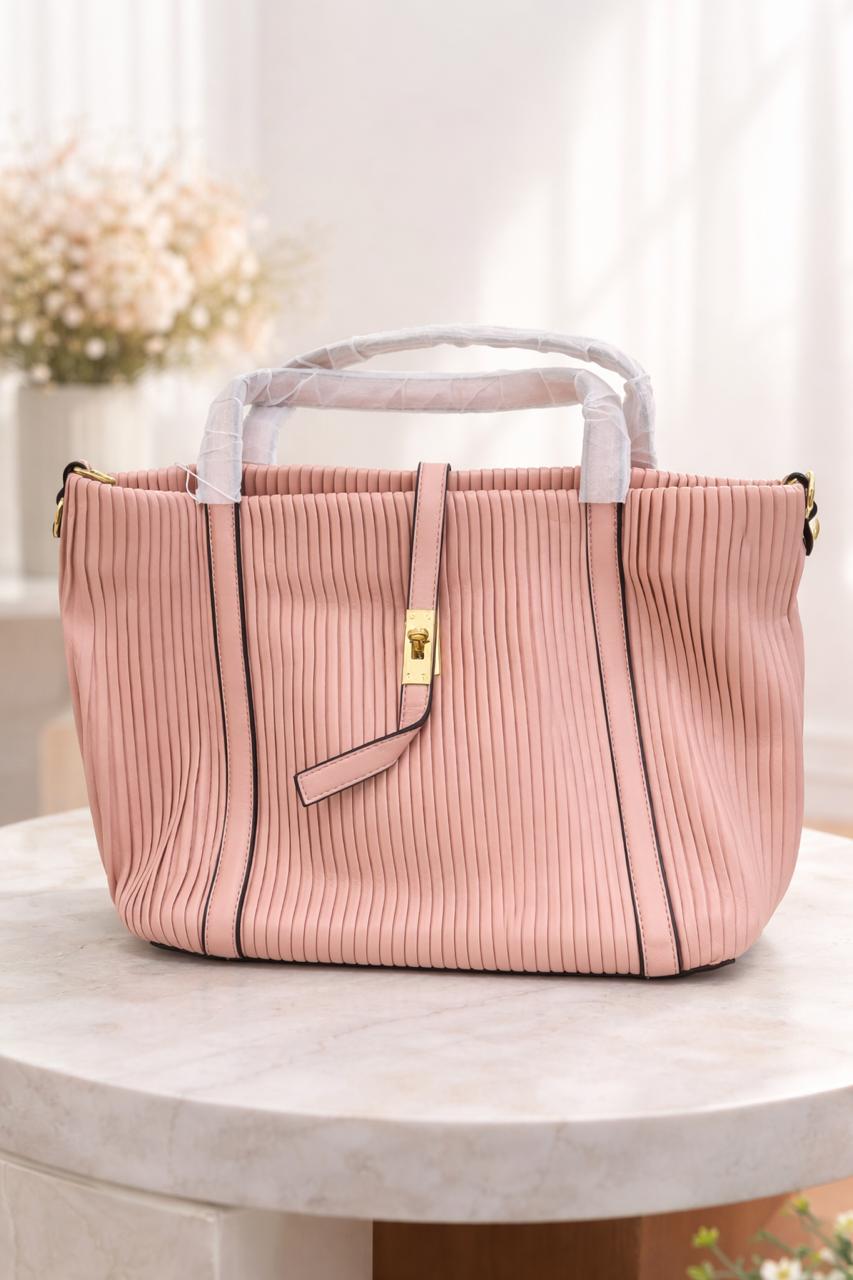 Elegant pio leather handbag
