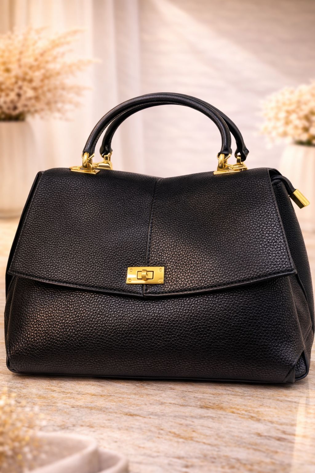 Stylish pio leather bag
